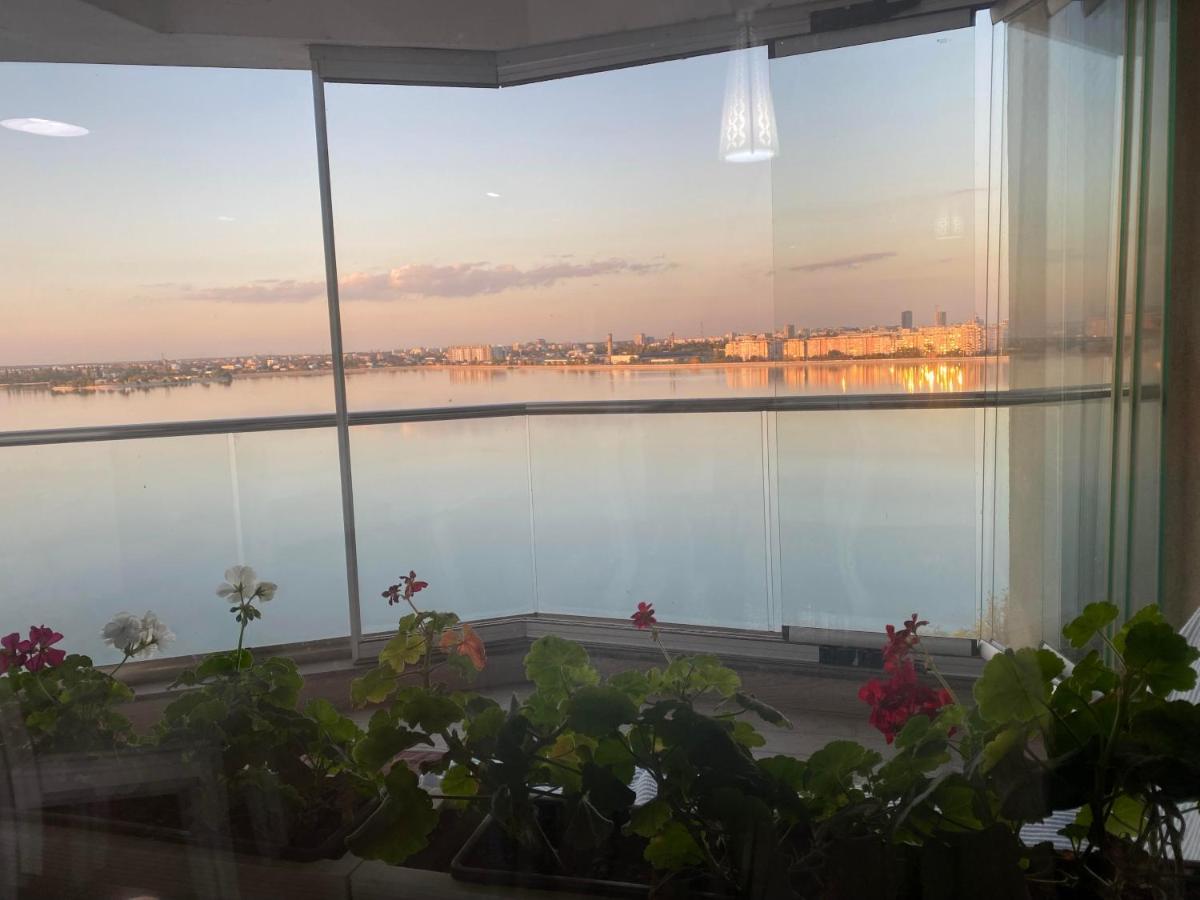 Lake House - Bucuresti Экстерьер фото