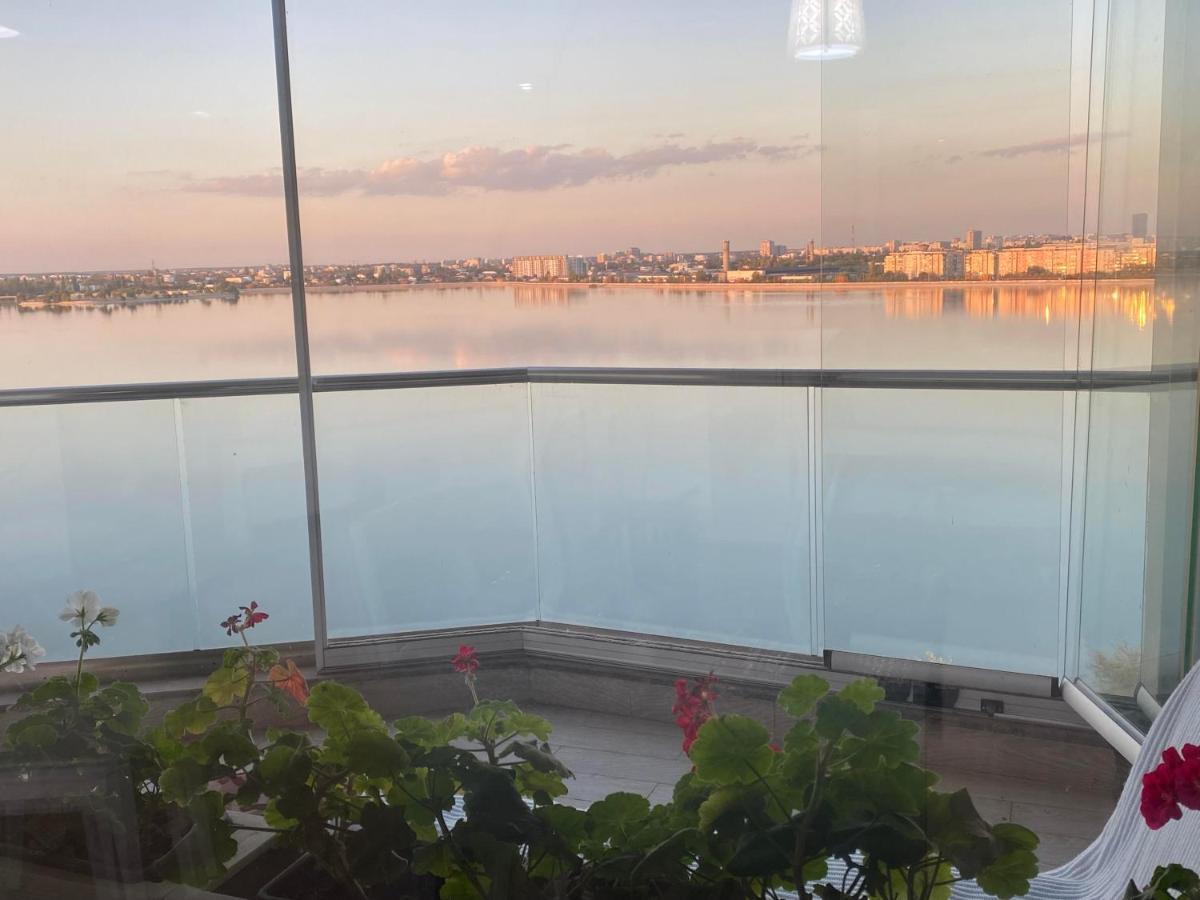 Lake House - Bucuresti Экстерьер фото